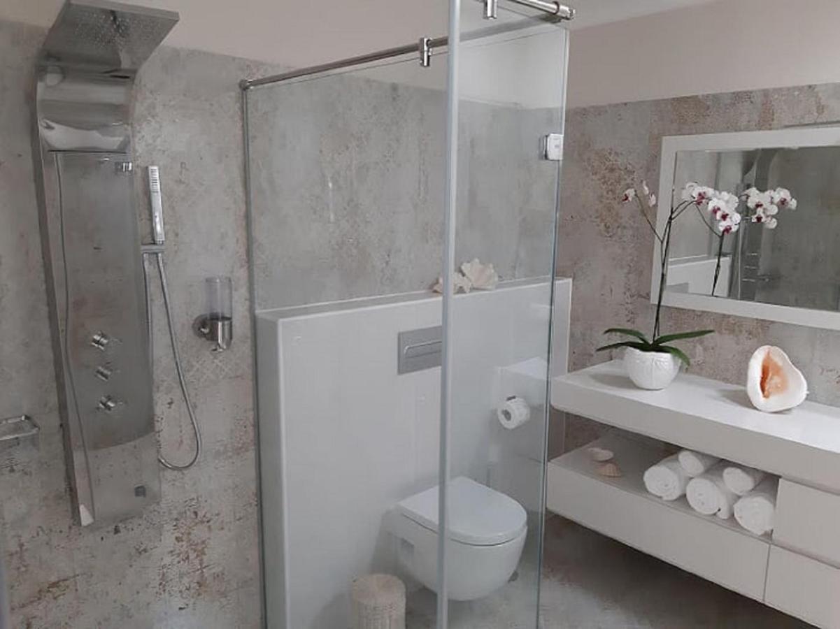 Beachfront Loft In Puerto De Mogan Bagian luar foto