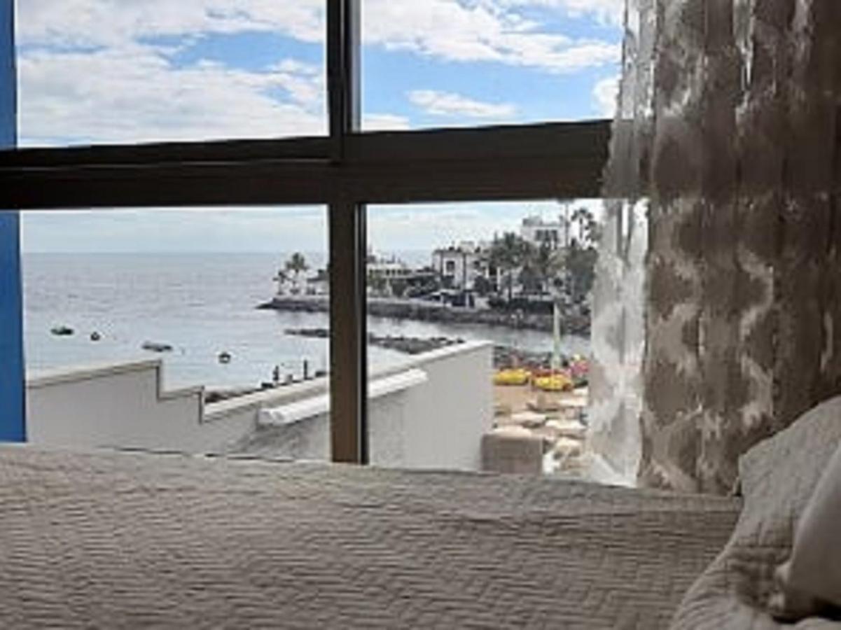 Beachfront Loft In Puerto De Mogan Bagian luar foto